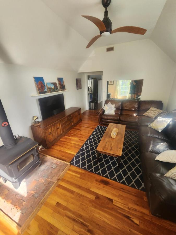 The Oaks Lake House Tichborne Экстерьер фото